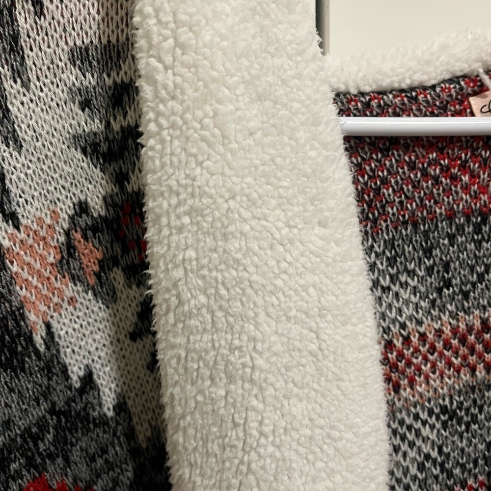 Sweater - Picture 4 of 5